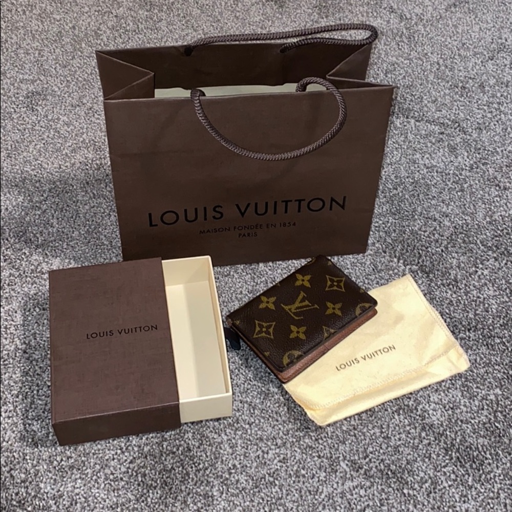 Like new Louis Vuitton wallet, pocket organizer